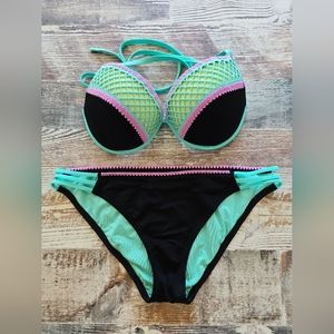 Shade & Shore Bikini Set